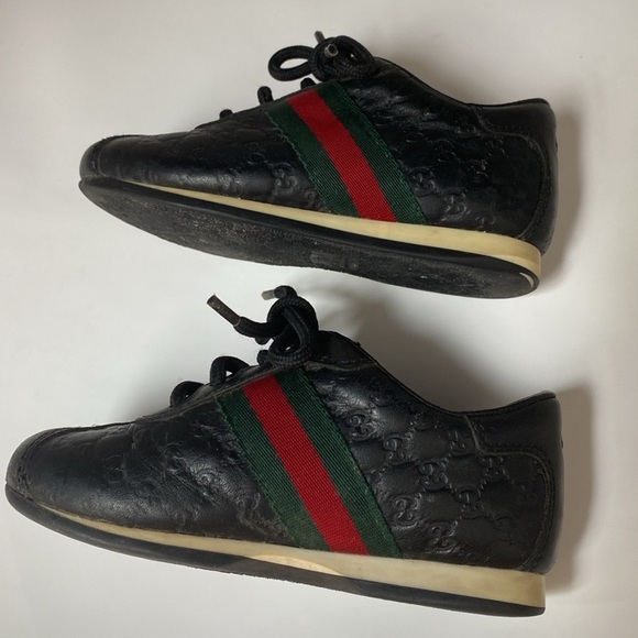 Toddler Boys Gucci Sneakers Logo Embossed Black Leather Red Green Stripe Size 23 - Picture 7 of 11
